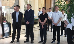 成都市政协主席张剡率队莅临pg娱乐电子游戏app调研