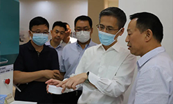 国家药品监督管理局等一行领导莅临pg娱乐电子游戏app调研指导工作