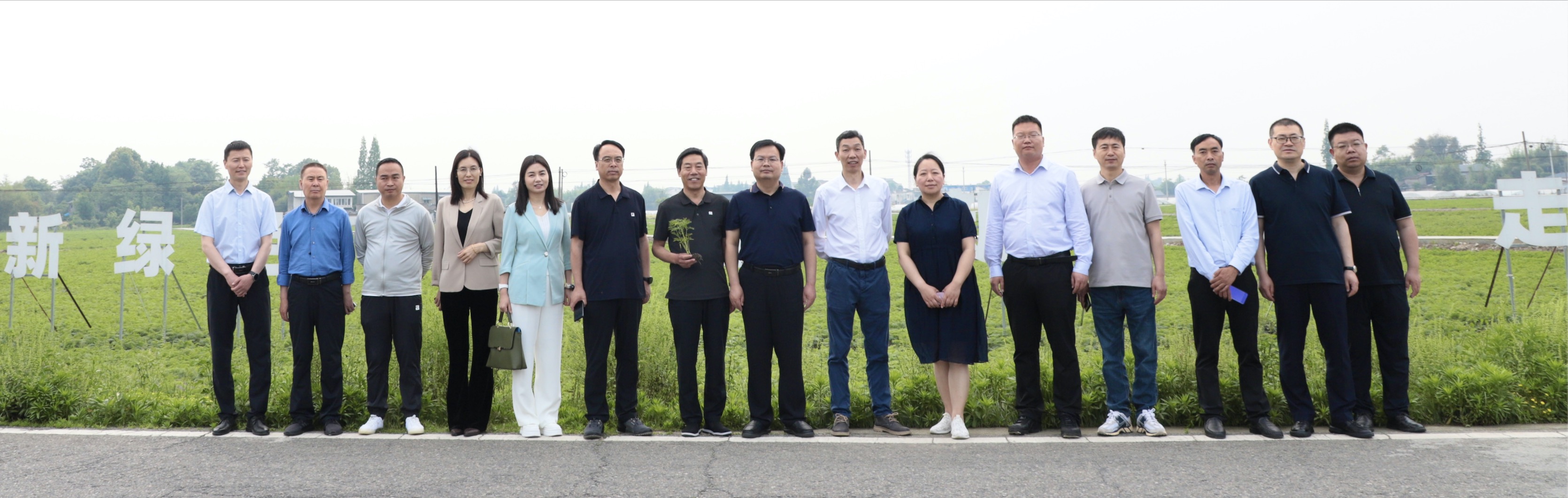 深化合作，共谋发展｜嵩县人民政府领导一行赴pg娱乐电子游戏app考察交流