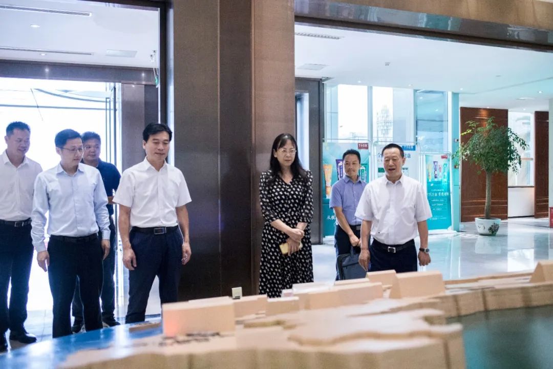 成都市医保局领导调研pg娱乐电子游戏app，共谋中医药创新发展