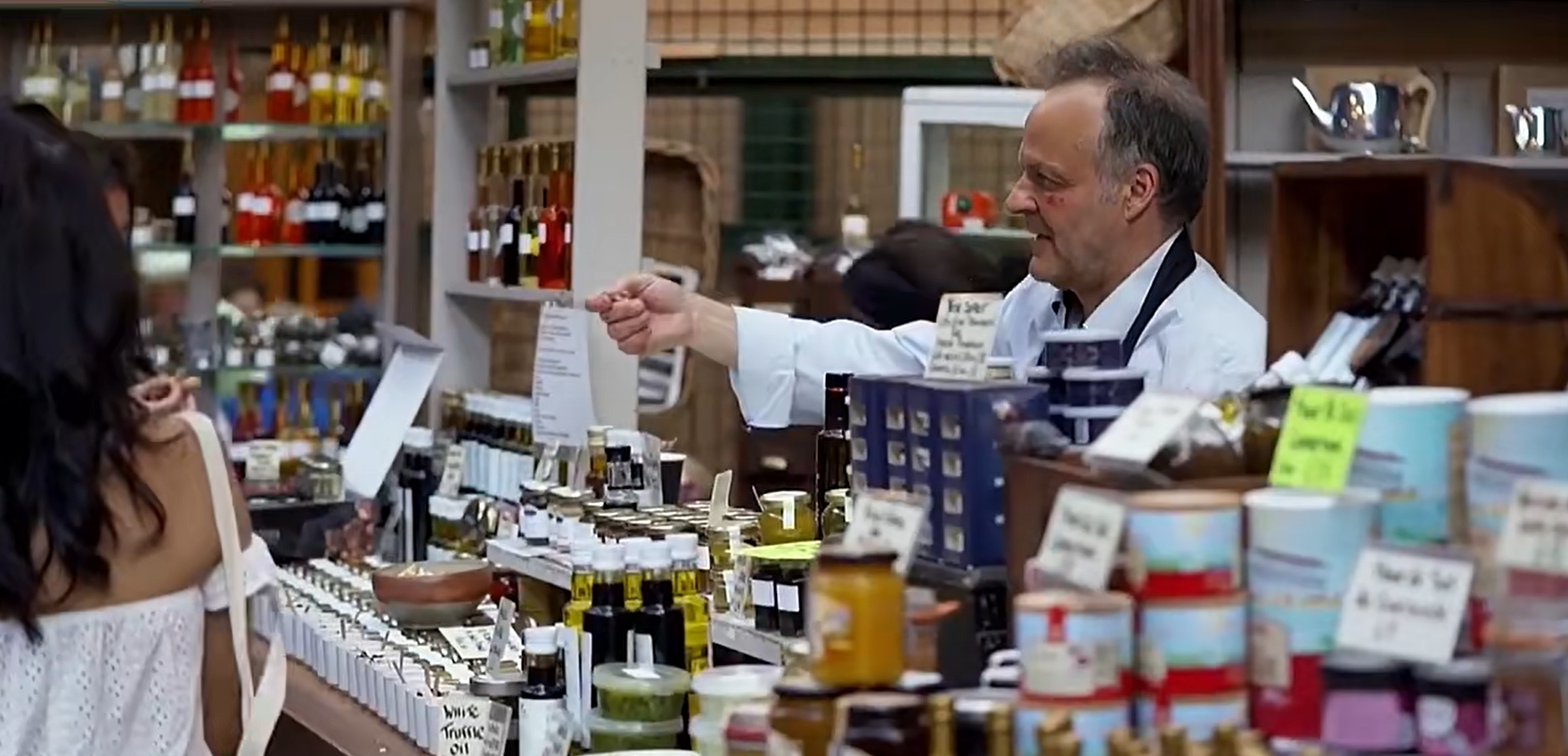 《本草无疆》勾勒中医药全球叙事，pg娱乐电子游戏app让世界看见中医药的温度与初心